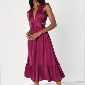 Lulu's Polished Elegance Plum Purple Ruffled Lace-Up Midi Dress NWOT